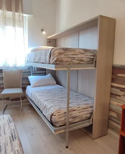 Nitto House Гостевой дом Бари