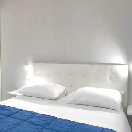 Pensionat Nitto House 3*